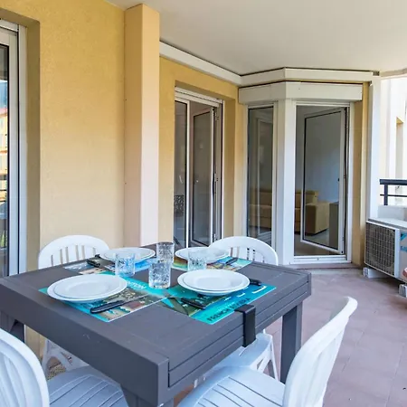 Splendide 2 Pièces Vue Jardin, Calme, Plein Centre Appartement Menton