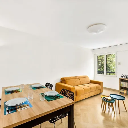 Splendide 2 Pieces Vue Jardin, Calme, Plein Centre Apartman *