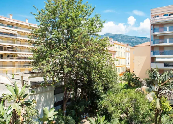 Appartement Splendide 2 Pièces Vue Jardin, Calme, Plein Centre Menton