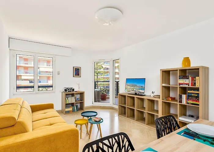 Splendide 2 Pieces Vue Jardin, Calme, Plein Centre Διαμέρισμα *